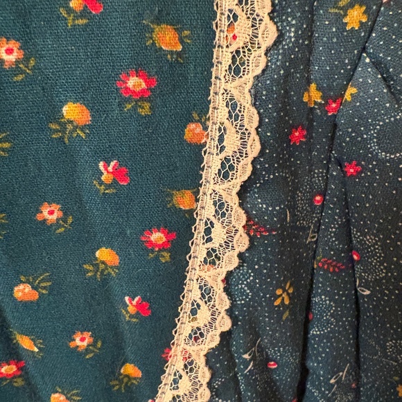 Women’s 70s/80s Vintage Cleveland Street Quilted jacket - Green floral Print - Picture 6 of 14